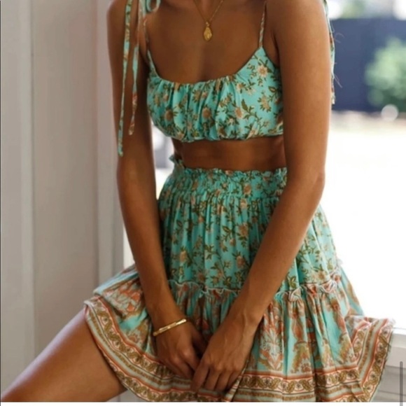 Boho coordinated printed mini skirt ser sz Lg floral pattern - Picture 7 of 11